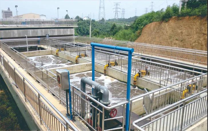 屠宰废水羞羞漫画十八禁